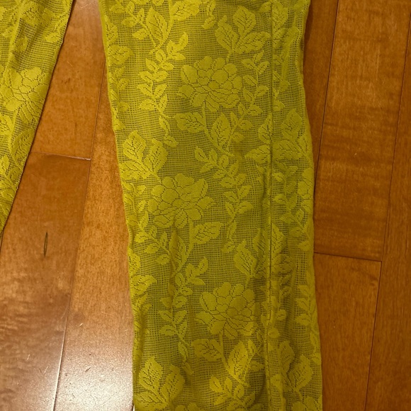 NWT ZARA MUSTARD YELLOW LACE PANTS SZ S UNLINED - Picture 3 of 3